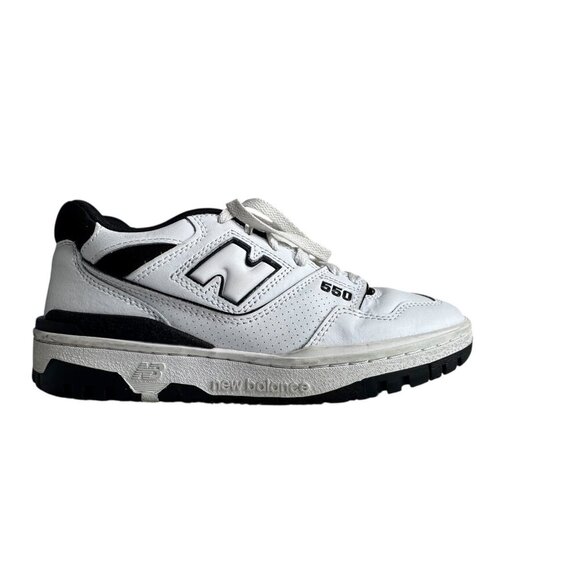 NEW BALANCE LOW TOP SNEAKERS BB550 White womens size 8 mens size 6.5 - Picture 1 of 12